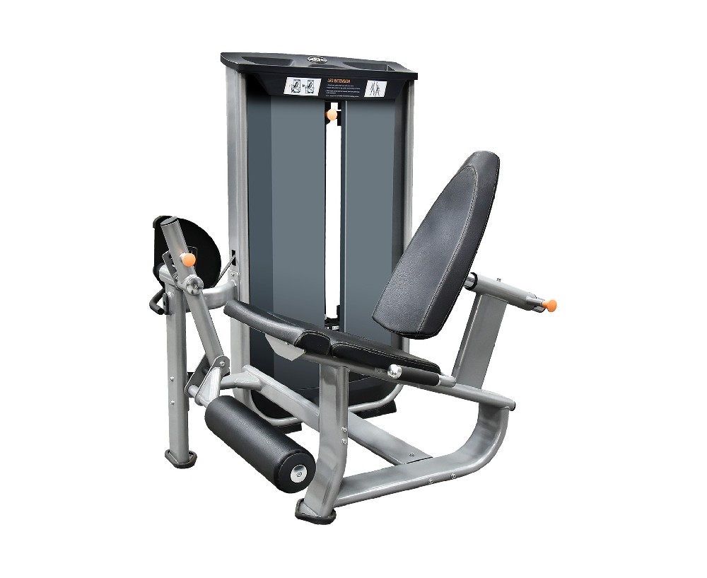 坐式踢腿训练器